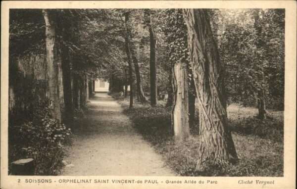 Soissons Orphelinat Saint Vincent de Paul Parc