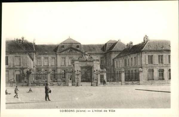 Soissons l_Hotel de Ville