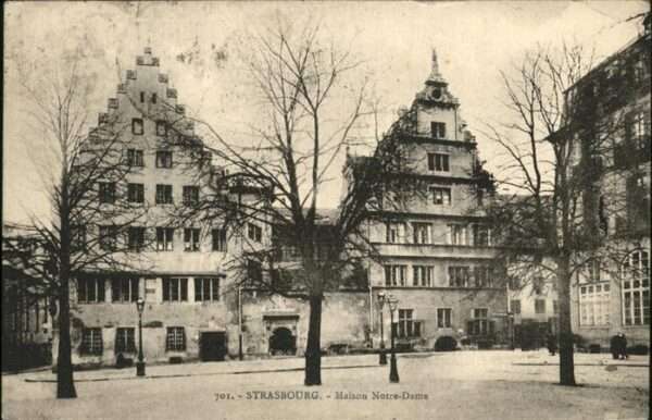 Strasbourg Alsace Maison Notre-Dame
