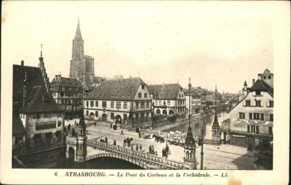 Strasbourg Alsace Pont du du Corbeau
Cathedrale