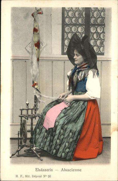 Spinnen Handwerk Tracht Spinnrad Elsässerin