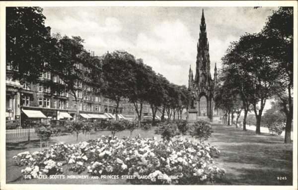 Edinburgh Scotland Princes Street Gardens
Sir Walter Scot