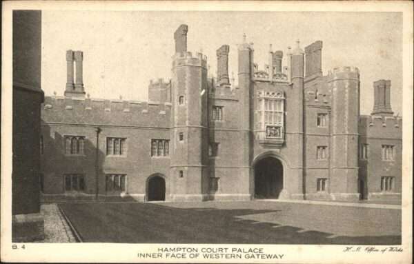 Hampton Court Palace