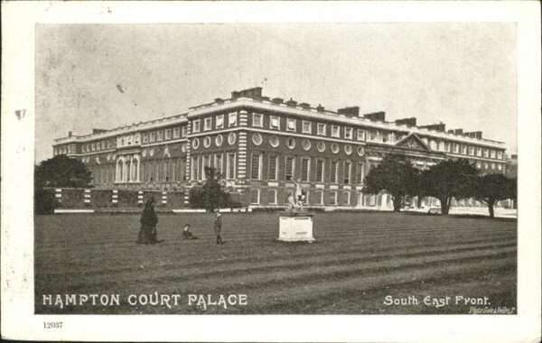 Hampton Court Palace