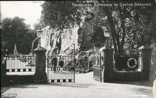 Tonbridge & Malling Castle Grounds