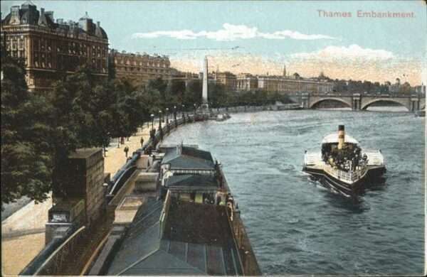 London Thames Embankment Schiff Brücke
