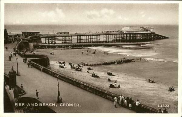 Cromer Pier Beach