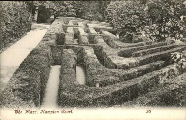 Hampton Maze