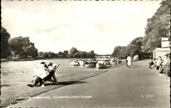 Kingston upon Thames Queen's Promenade