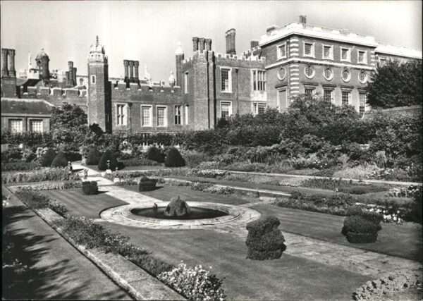 Hampton Court Palace