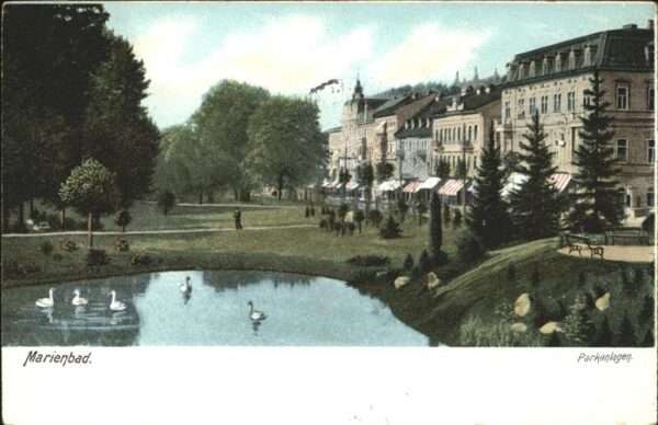 Marienbad Tschechien Boehmen Parkanlagen Schwäne Böhmen