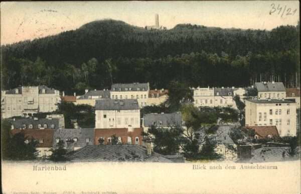 Marienbad Tschechien Boehmen Blick zum Aussichtsturm Böhmen