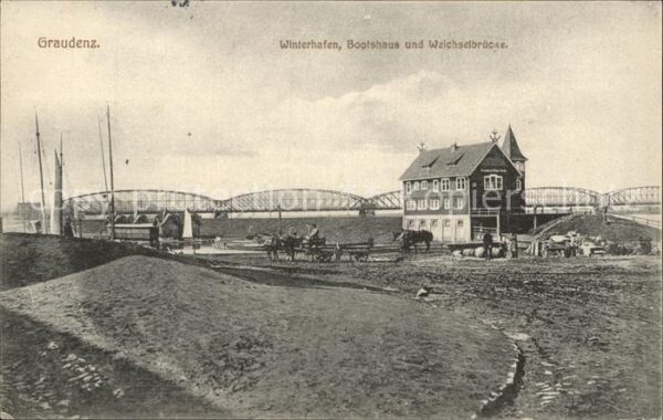 Graudenz Westpreussen Winterhafen Bootshaus Weichselbrücke
