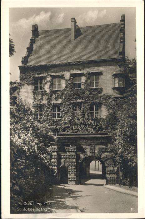 Oels Schlosseingang