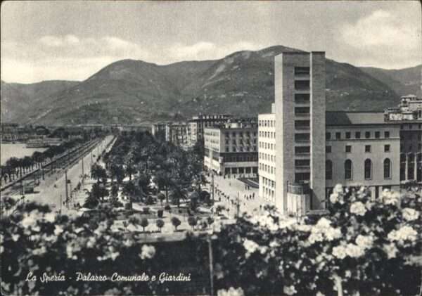 La Spezia Palazzo Comunale Giardini