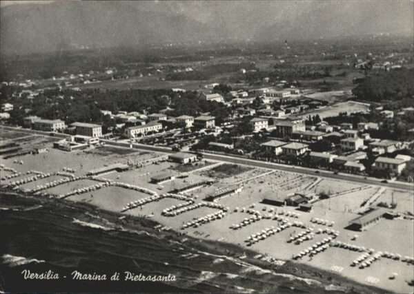 Versilia Marina Pietrasanta Fliegeraufnahme