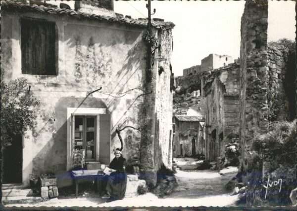 Les Baux-de-Provence Rue du Trincat au fond