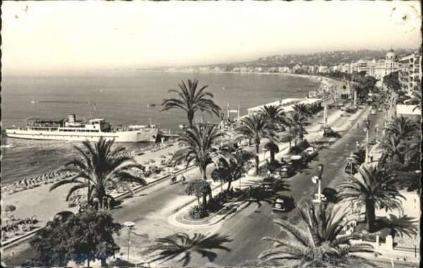 Nice Alpes Maritimes La Promenade des Anglais La Baie des An