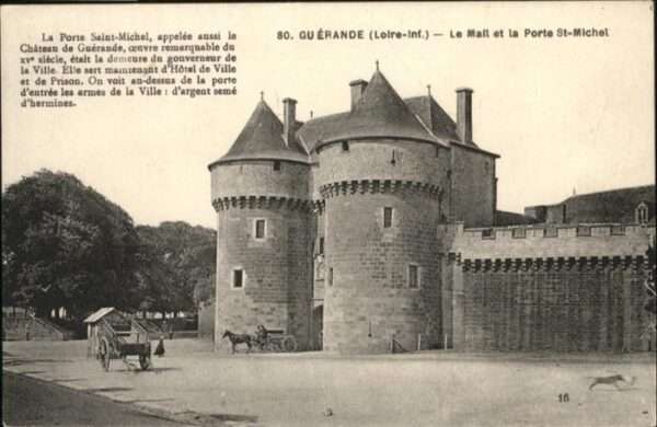Guerande Le Mall et la Porte St-Michel