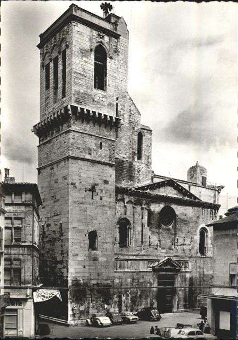 Nimes Basilique-Cathedrale Notre-Dame et Sain