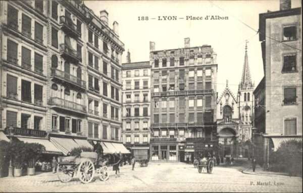 Lyon France Place d_Albon
