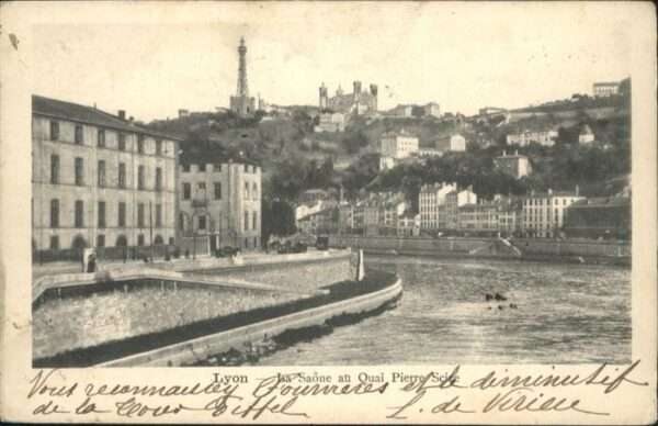 Lyon France La Saone au Quai Pierre Scize