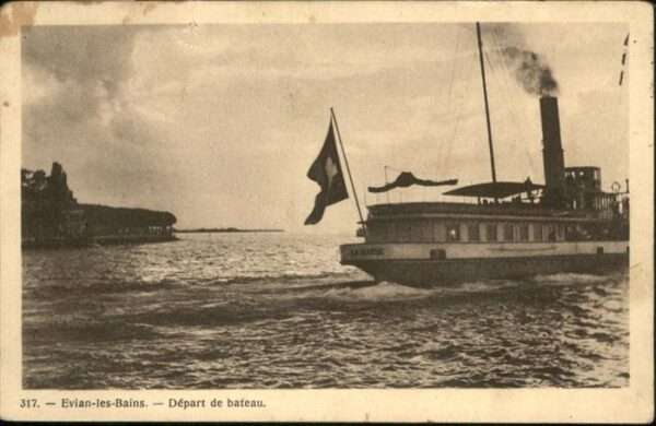 Evian-les-Bains Haute Savoie Depart de bateau