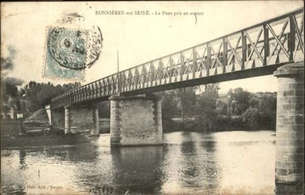 Bonnieres-sur-Seine Le Pont pris en amont