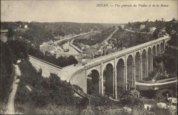 Dinan 22 Vue generale du Viaduc et la Rance