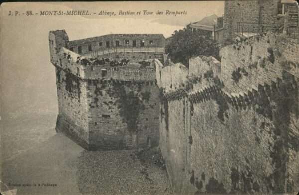 Mont-Saint-Michel Abbaye Bastion et Tour des Remparts