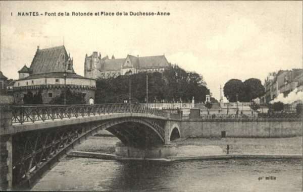 Nantes Loire Atlantique Pont de la Rotonde Place de la Duchesse