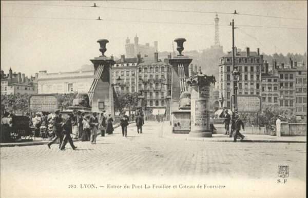 Lyon France Entree du Pont Feuillee