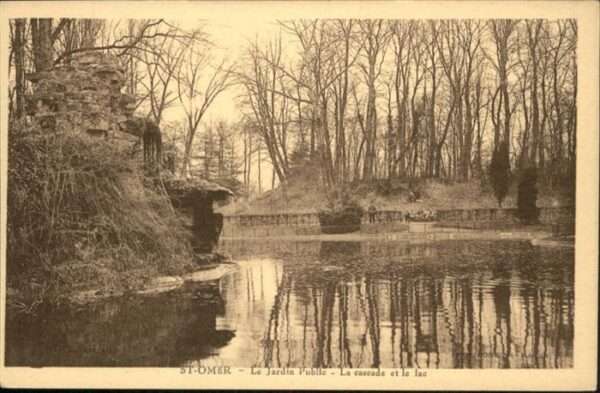 Saint-Omer Le Jardin Public la cascade le lac