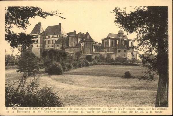 Biron Dordogne Chateau