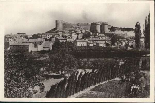Villeneuve-les-Avignon Le Chateau-fort
