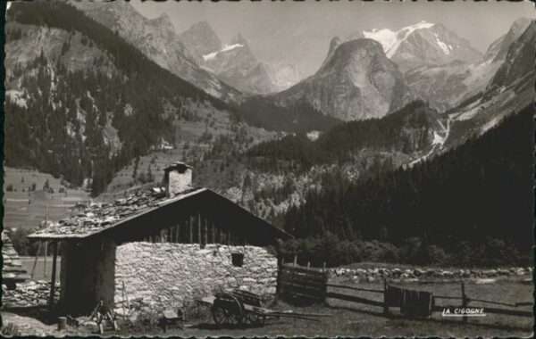 Pralognan-la-Vanoise Vieux Chalet Massif de la Vanoise
