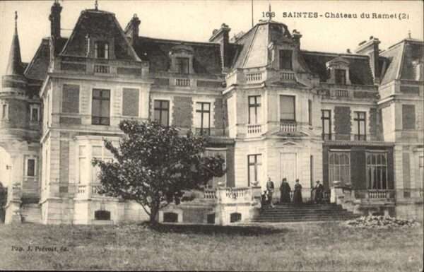 Saintes Chateau du Ramet