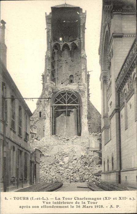 Tours Indre-et-Loire La Tour Charlemagne effondrement le 26