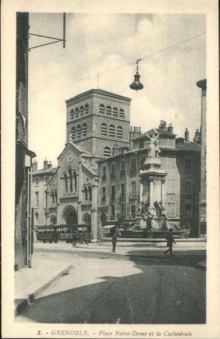 Grenoble Place Notre Dame Cathedrale