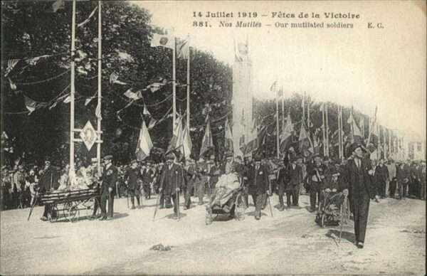 Paris [?] Juillet Fetes de la Victoire