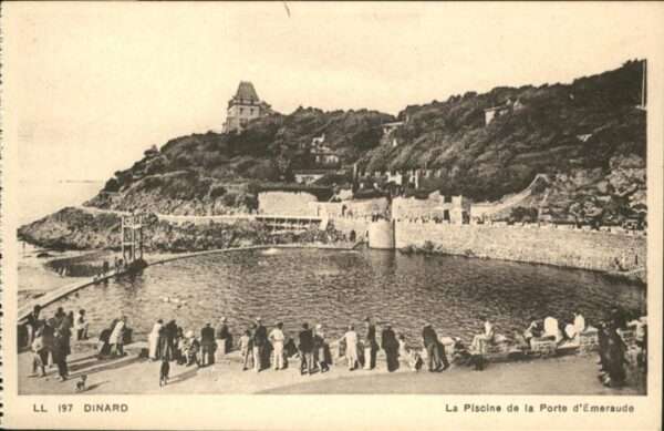 Dinard 35 la Piscine de la Porte d_Emeraude