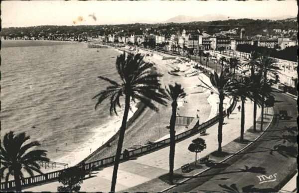 Nice Alpes Maritimes le Quai des Etats Unis
