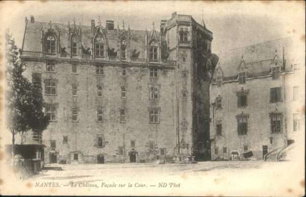 Nantes Loire Atlantique le Chateau Facade sur la Cour