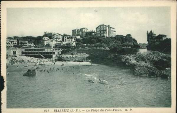 Biarritz Pyrenees Atlantiques la Plage du Port Vieux