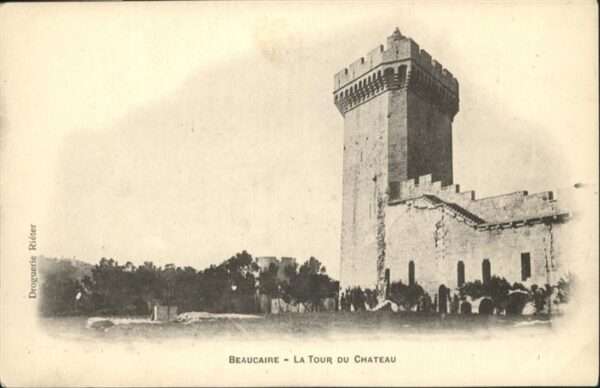 Beaucaire Gard Tour du Chateau