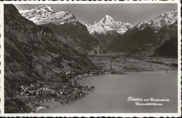 Flueelen UR Bristenstock Vierwaldstättersee