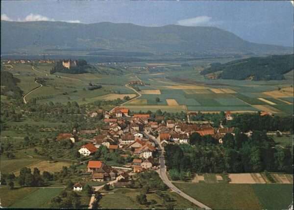 Mathod Chateau Champvent Fliegeraufnahme