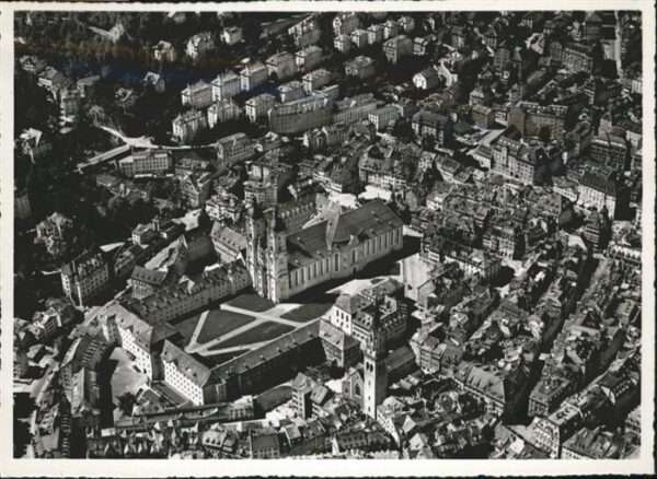 St Gallen SG Fliegeraufnahme  Kloster Regierungsgebä
