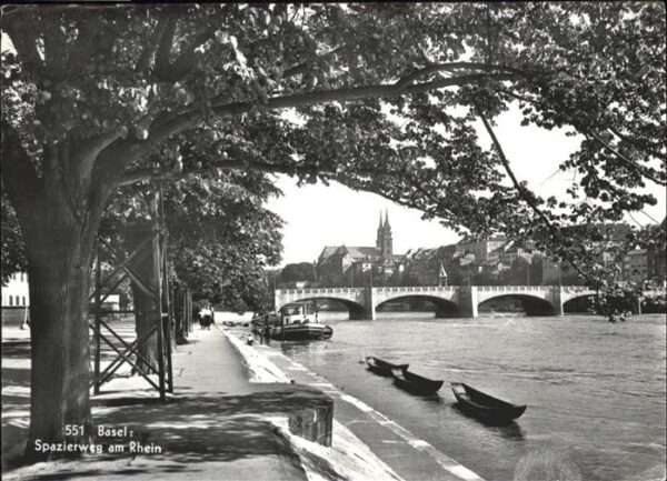 Basel BS Rhein Brücke Schiff
