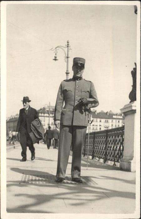 Geneve GE Polizist Pont du Mont-Blanc